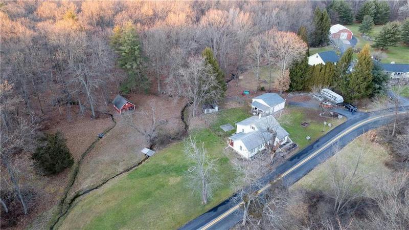 410 W MOUNTAIN RD, Bushkill Twp, PA 18091 Single Family Residence For Sale  MLS# 730096