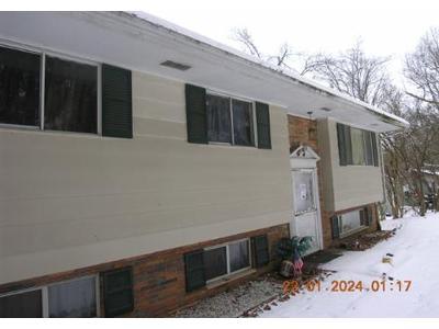 Pinecrest Dr for Sale