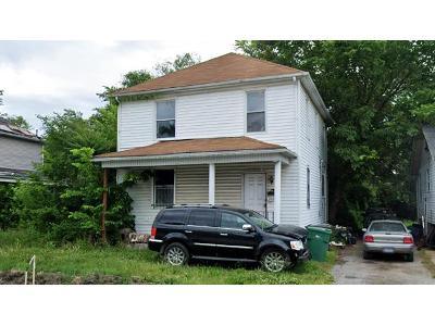 Renshaw Ave for Sale