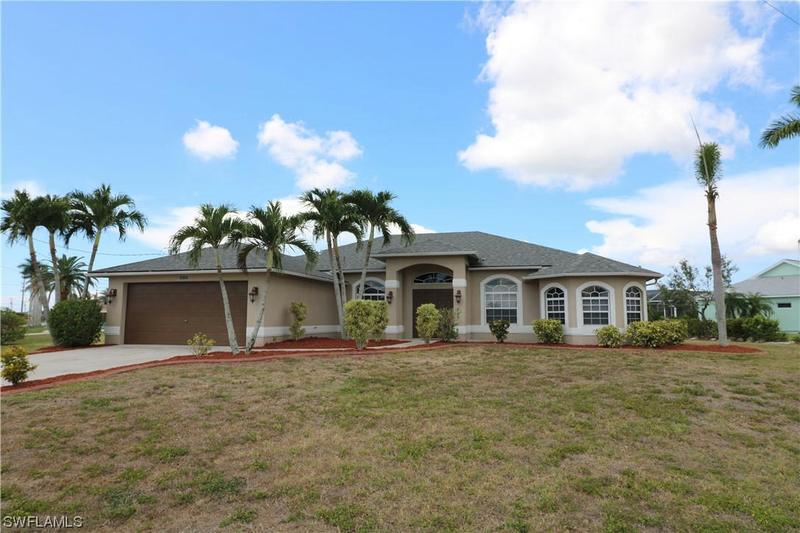 4304 SW 16TH PL, CAPE CORAL, FL 33914 Single Family Residence For Sale  MLS# 224000878 for Rent