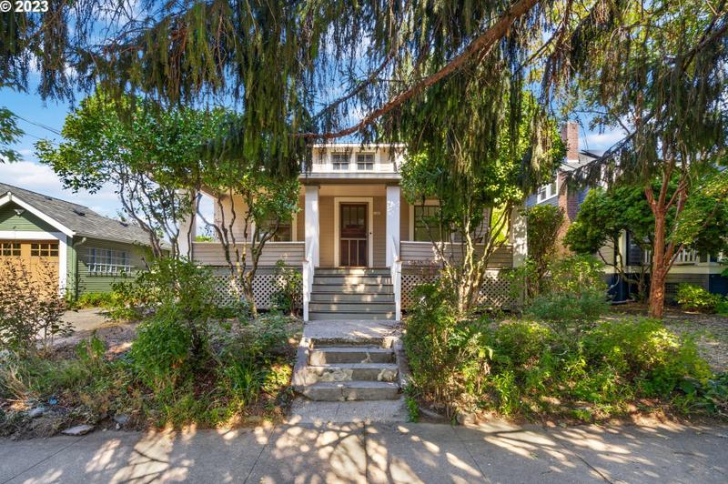 1205 SE Marion St, Portland, OR 97202 - MLS 23041518 for Sale