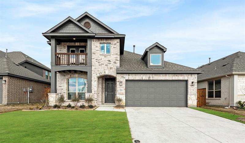201 Sweetwater Dr, Commerce, TX 75428 for Sale