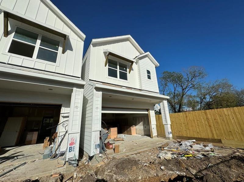 3349 Simmons St, Houston, TX 77004 - MLS 2124753 for Sale
