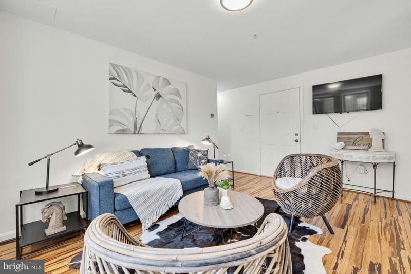 529 LAMONT ST NW APT 205, WASHINGTON, DC 20010 Condominium For Sale  MLS# DCDC2105664