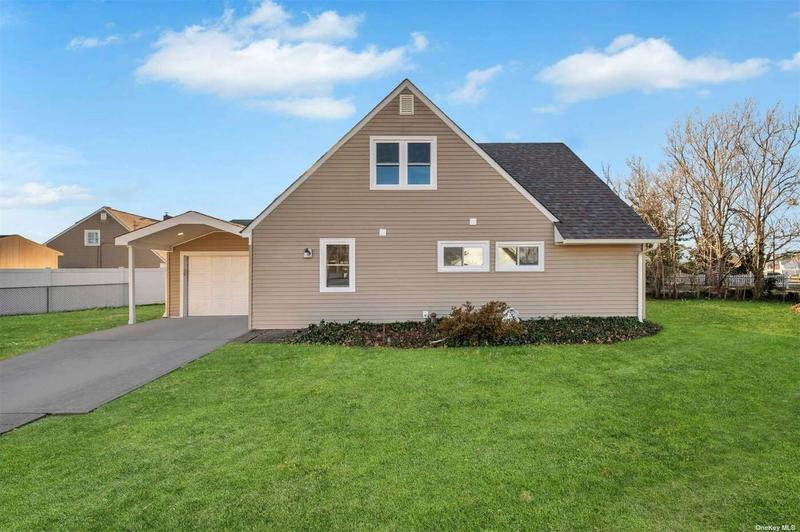 142 Brittle Lane, Hicksville, NY 11801  615198203 for Sale