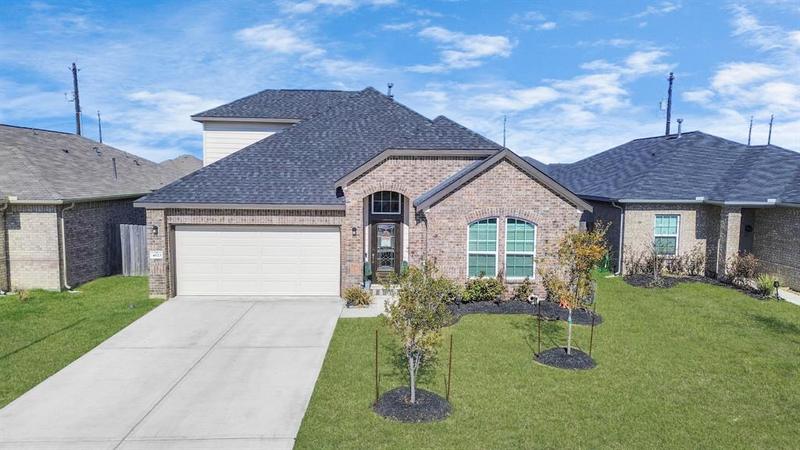4623 Painted Bunting Ln, Baytown, TX 77521 for Sale