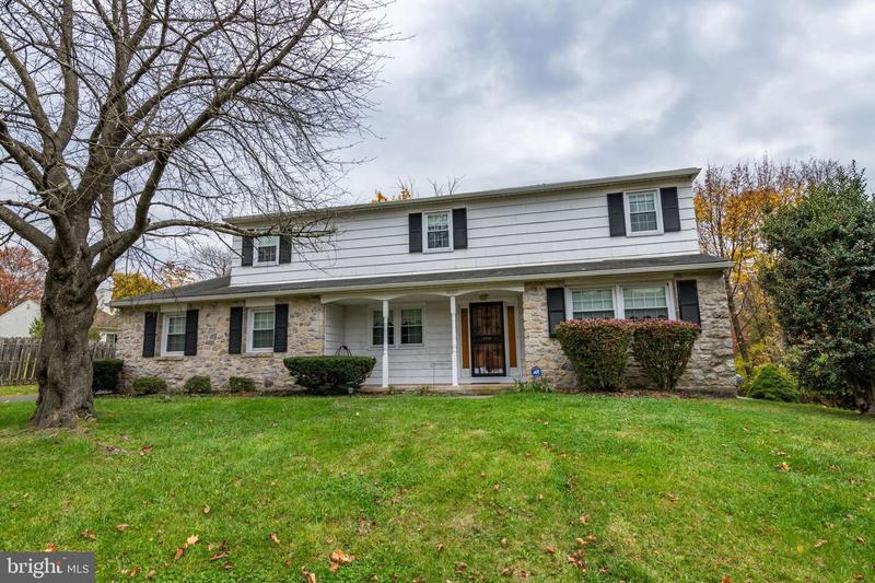 1025 FITZWATERTOWN ROAD, ABINGTON, PA 19001  608901890 for Sale