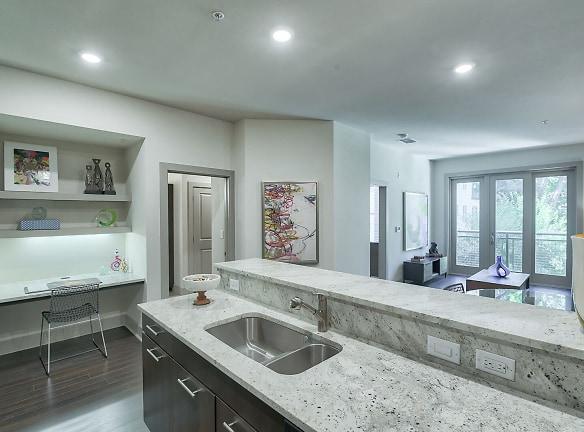 Windsor South Lamar - 809 S Lamar Blvd - Austin, TX Apartments for Rent