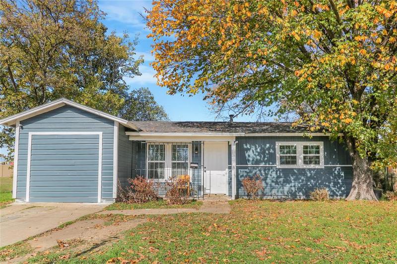 4221 Richardson St, Fort Worth, TX 76119 for Sale