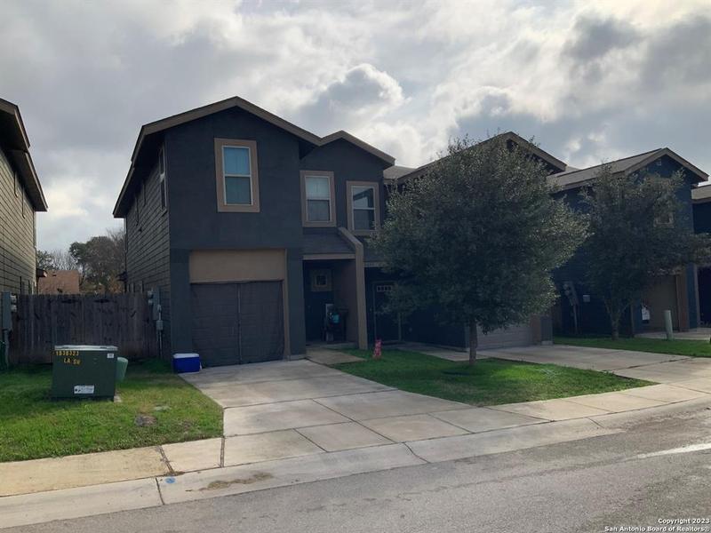 6642 Mia Way, San Antonio, TX 78233 for Sale