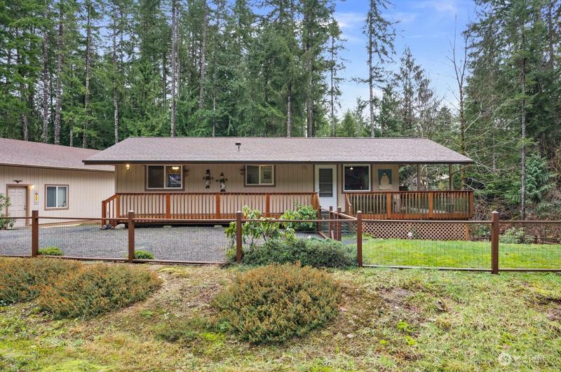 161 N Duckabush Loop, Hoodsport, WA 98548 - MLS 2190614 for Sale
