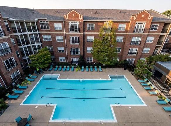 Hayes House Hillsboro - 2101 Portland Ave - Nashville, TN Apartments for Rent