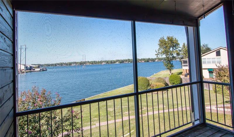 202 Lakeview Ter, Conroe, TX 77356 for Rent