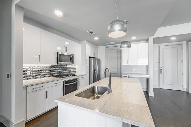 1414 Wood Hollow Dr 445, HOUSTON, TX 77057 for Sale