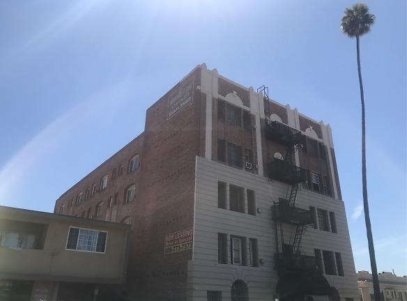 Appleton Apartments - 738 S New Hampshire Ave - Los Angeles, CA Apartments for Rent