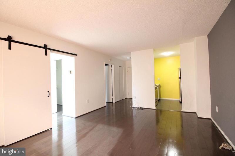 1225 Martha Custis Dr #803, Alexandria, VA 22302  MLS# VAAX2030484 for Sale