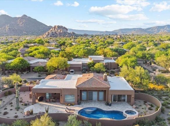 7361 E Rockview Rd - Scottsdale, AZ 85266 - Home For Rent