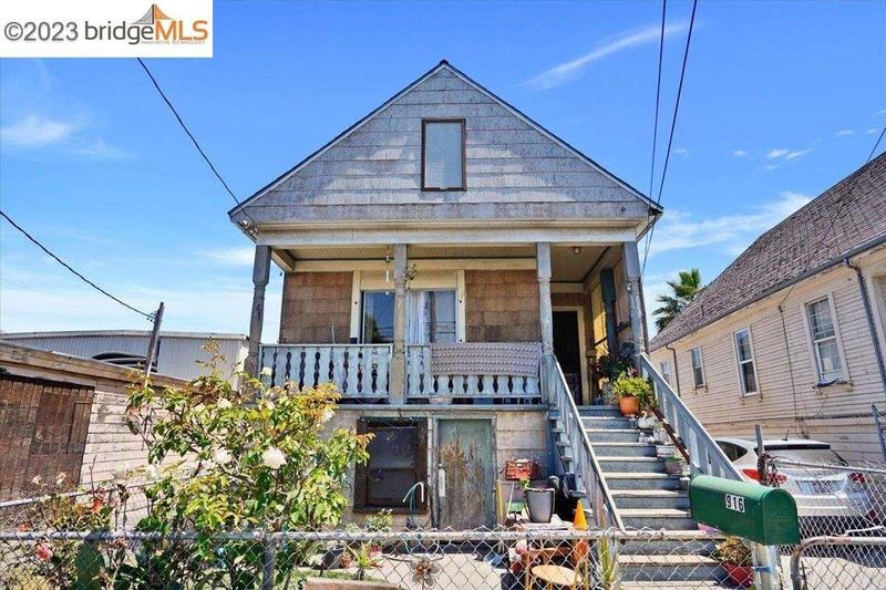 916 36Th Ave, Oakland, CA 94601  605152967 for Sale