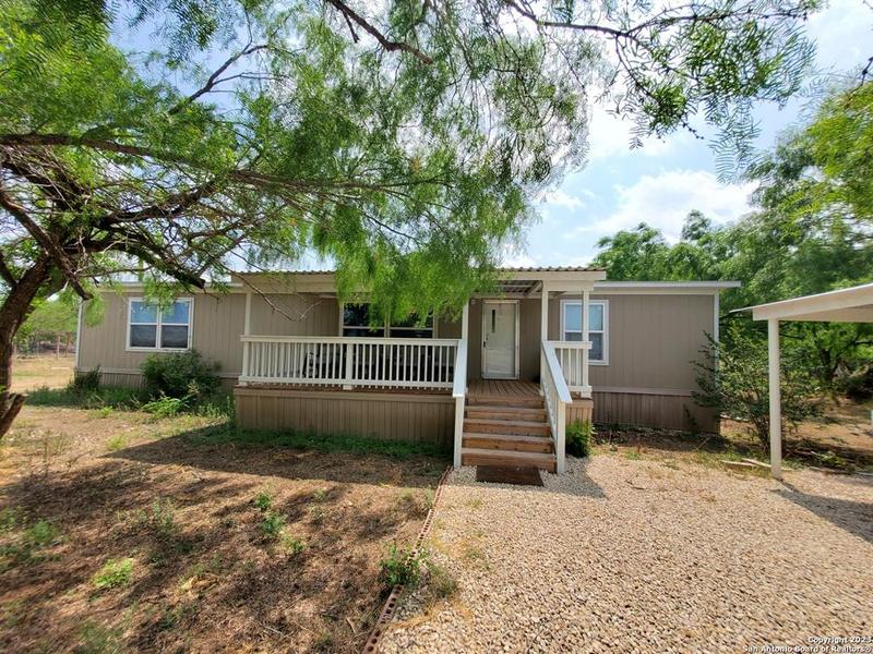 6960 Coughran Rd, Pleasanton, TX 78064 for Sale