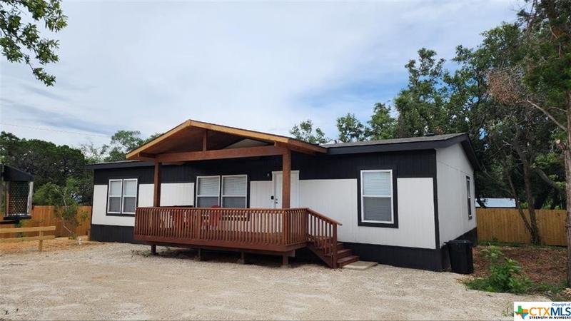 601 Greenwood St, Canyon Lake, TX 78133 for Sale