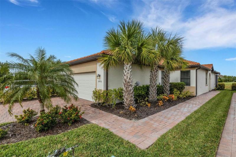 9896 HAZE DR, VENICE, FL 34292 Single Family Residence For Sale  MLS# N6130377