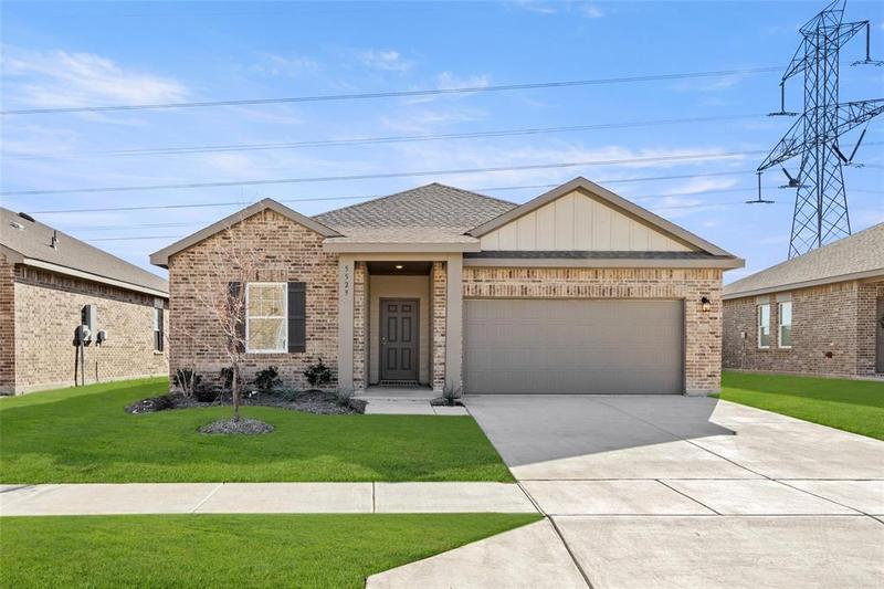 5529 Ladytown Ln, Fort Worth, TX 76036 for Sale