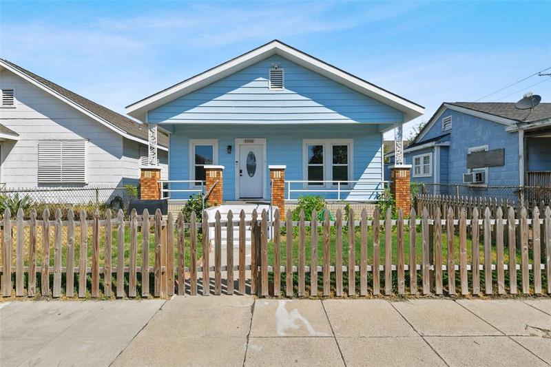 5108 Avenue R, Galveston, TX 77551 for Sale