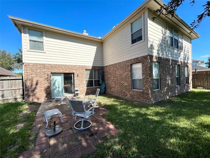2819 Stone River Ln, Sugar Land, TX 77479 for Sale