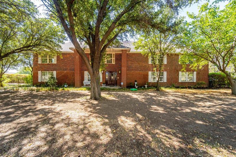 4001 Hampton Rd, Denton, TX 76207 for Sale