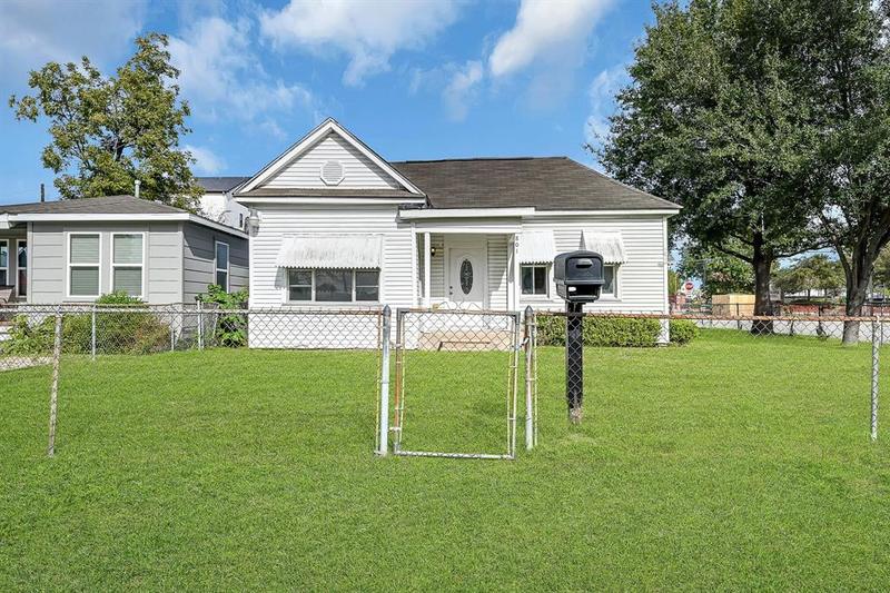 801 W 16th St, HOUSTON, TX 77008 for Sale