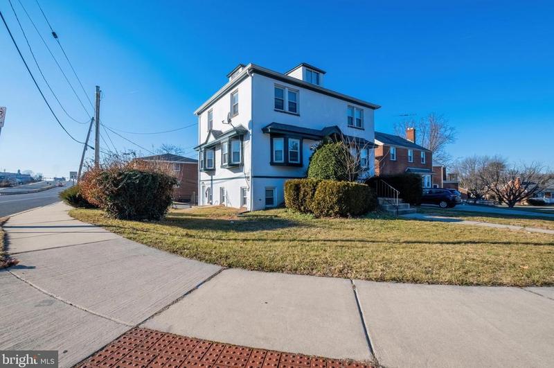 700 Charing Cross Rd, Baltimore, MD 21229 - MLS MDBC2085450 for Sale