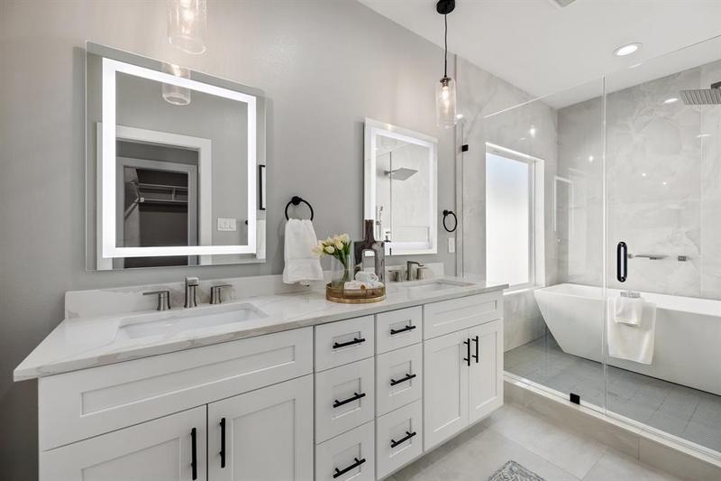 724 E 38th St C, Houston, TX 77022 for Sale