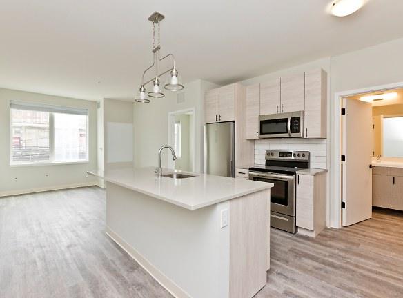 6150 N Broadway unit 207 - Chicago, IL 60660 - Home For Rent