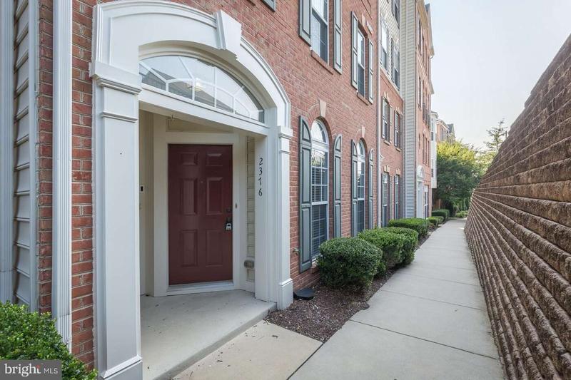 2376 MERSEYSIDE DRIVE, WOODBRIDGE, VA 22191  620889287 for Sale