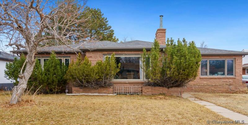 218 W 7TH AVE, Cheyenne, WY 82001 Single Family Residence For Sale  MLS# 92397