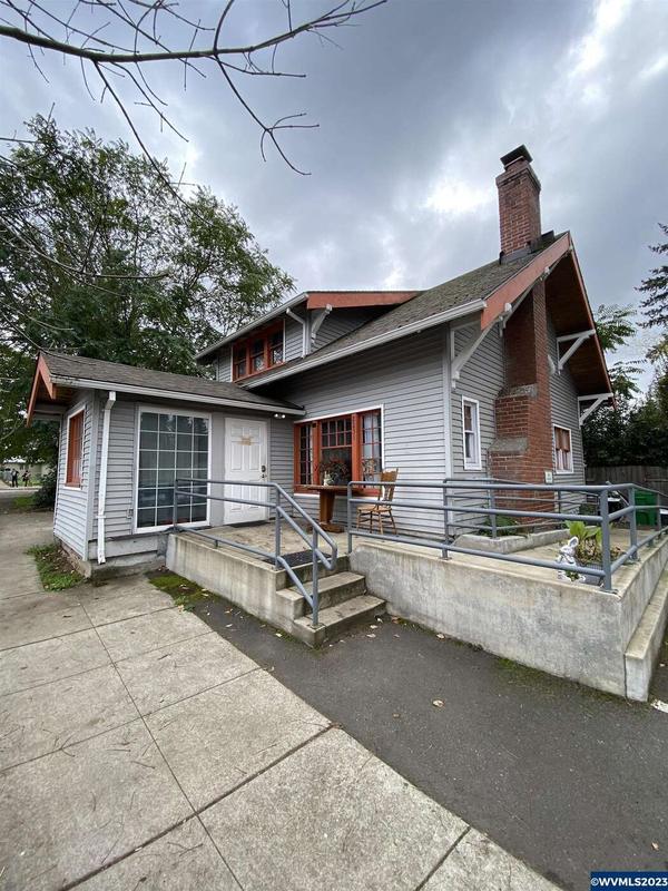 2231 SE 162nd Av, Portland, OR 97233  605645684 for Sale