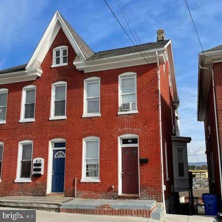 42 S CANNON AVE, HAGERSTOWN, MD 21740 Single Family Residence For Sale  MLS# MDWA2019244