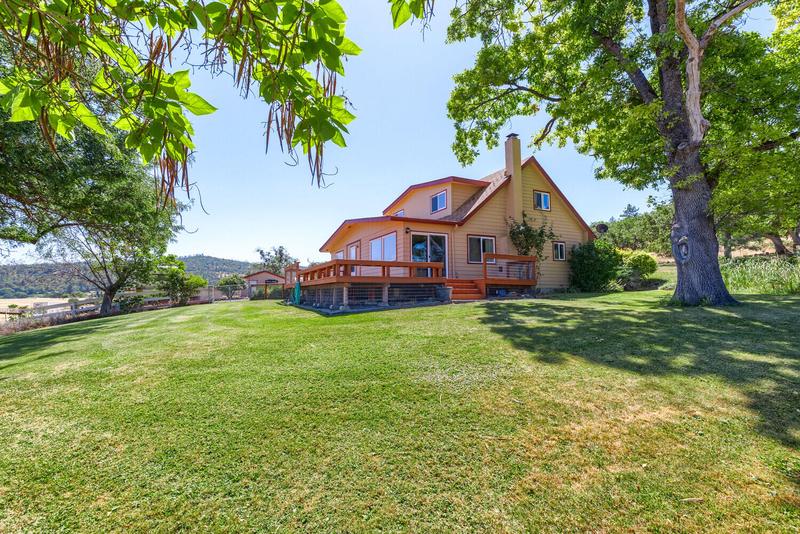3280 E Antelope Road, Eagle Point OR 97524 for Sale