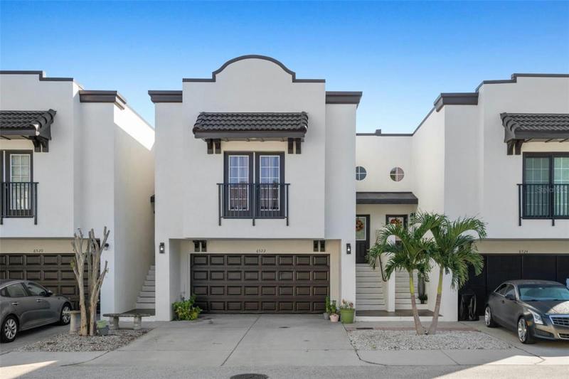 6522 BISCAYNE SHORE LN, TAMPA, FL 33611 Condo/Townhouse For Sale  MLS# W7859857