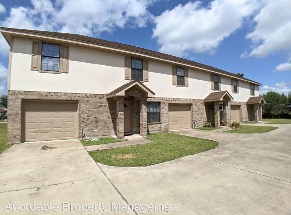 3613 N Arroyo Park Ln - Harlingen, TX 78550 - Home For Rent