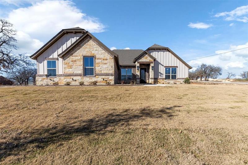 185 Hassler Dr, Stephenville, TX 76401 for Sale