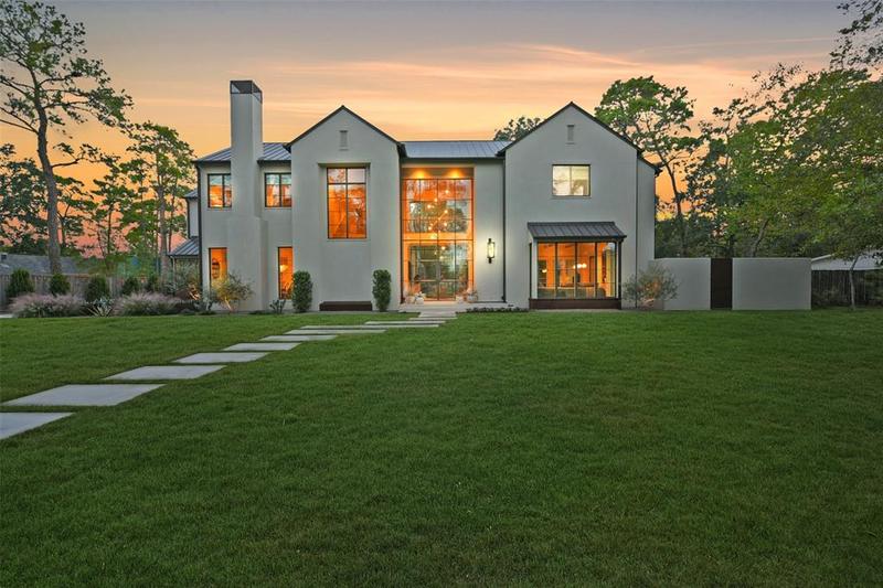 402 Gingham Dr, Houston, TX 77024 for Sale