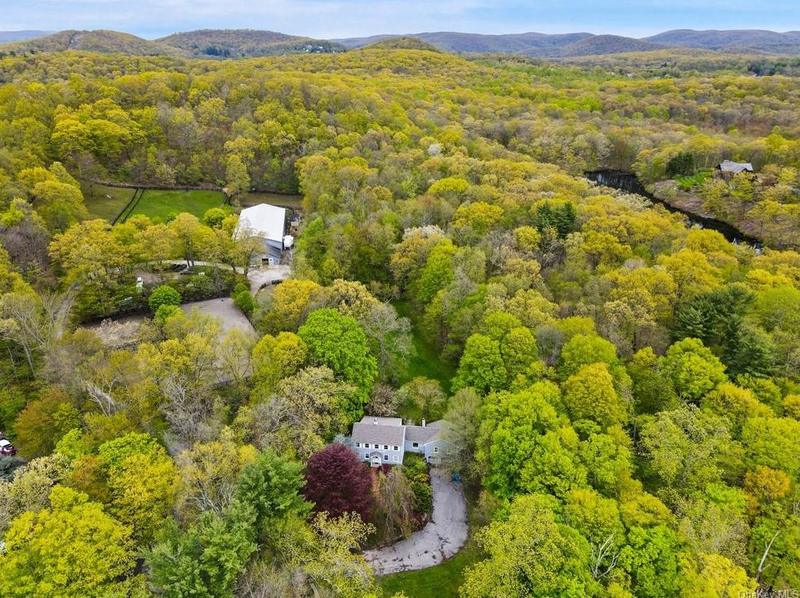 150 Foggintown Rd, Brewster, NY 10509 - MLS H6253959 for Sale