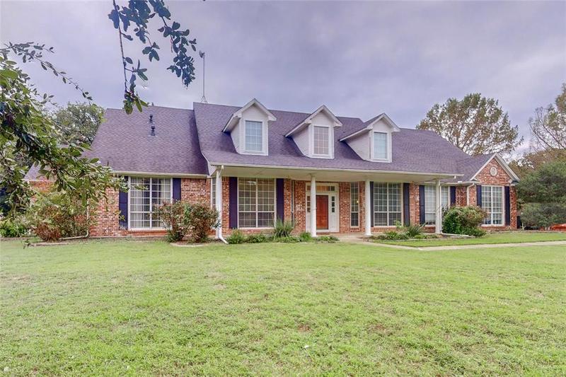 245 Robinson Rd, Combine, TX 75159 for Sale