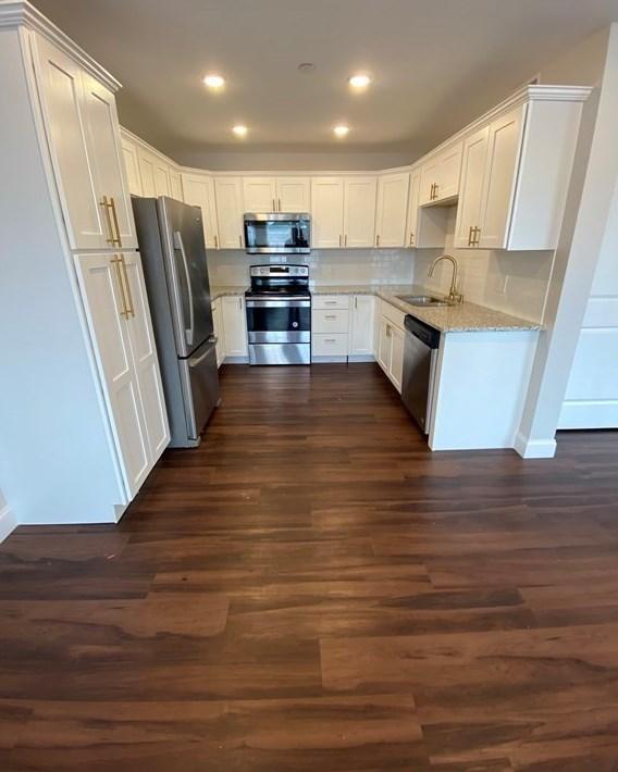 4 Montvale Ave, Woburn, MA 01801 - MLS 73134072 for Sale