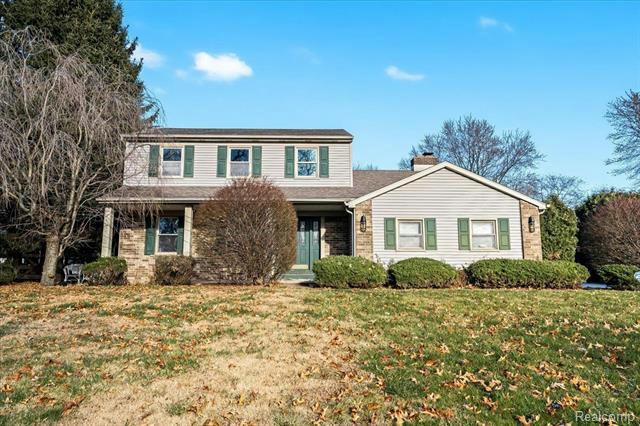 6448 LAWNSDALE DR, Temperance, MI 48182 Single Family Residence For Sale  MLS# 20230096064