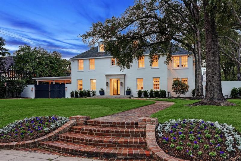 3032 Del Monte Dr, Houston, TX 77019 for Sale