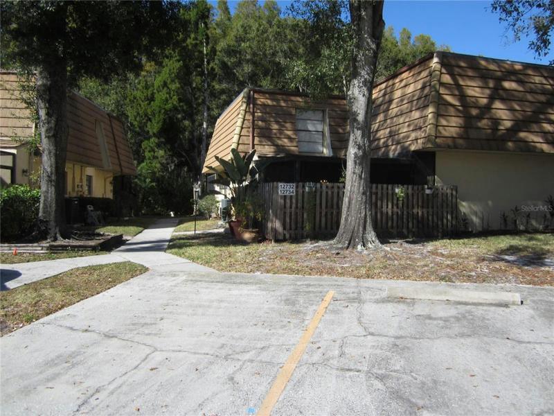 12734 WOOD TRAIL BLVD, TAMPA, FL 33625 Townhouse For Sale  MLS# T3484709