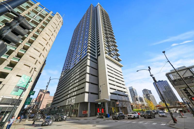 235 W Van Buren St #2211, Chicago, IL 60607 - MLS 11928417 for Sale