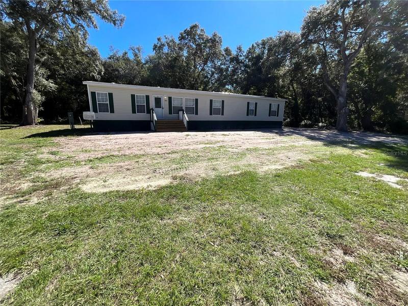 815 W Noble Ave, BUSHNELL, FL 33513  MLS# O6151053 for Sale